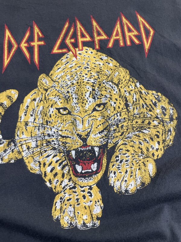 DEF leppard T-shirt - Image 3