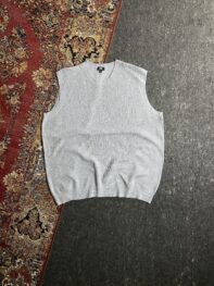Vintage uni qlo knitted vest