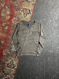 •2000’s RICH & REAL henley pullover