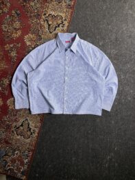 •IZOD Boxy shirt