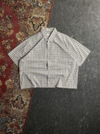 •VANHEUSEN boxy shirt