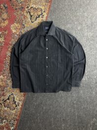 •Taylor& Wright Long sleeves Boxy shirt