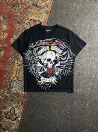 •Ed hardy T-shirt