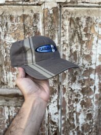 Caps